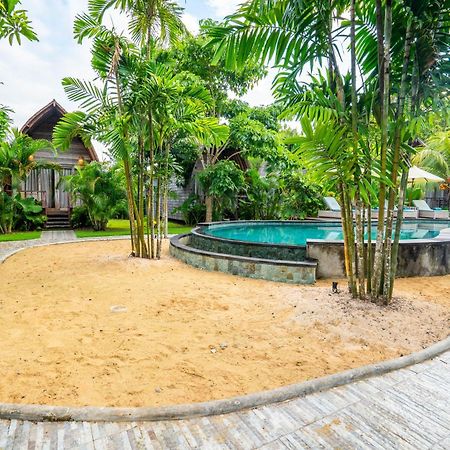 Lumbung Bukit Resort Uluwatu Eksteriør billede