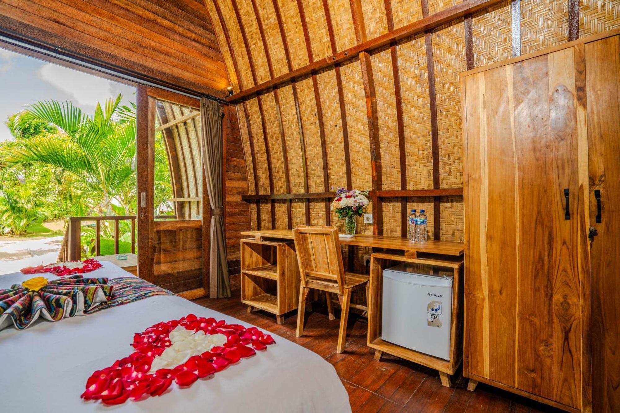 Lumbung Bukit Resort Uluwatu Eksteriør billede