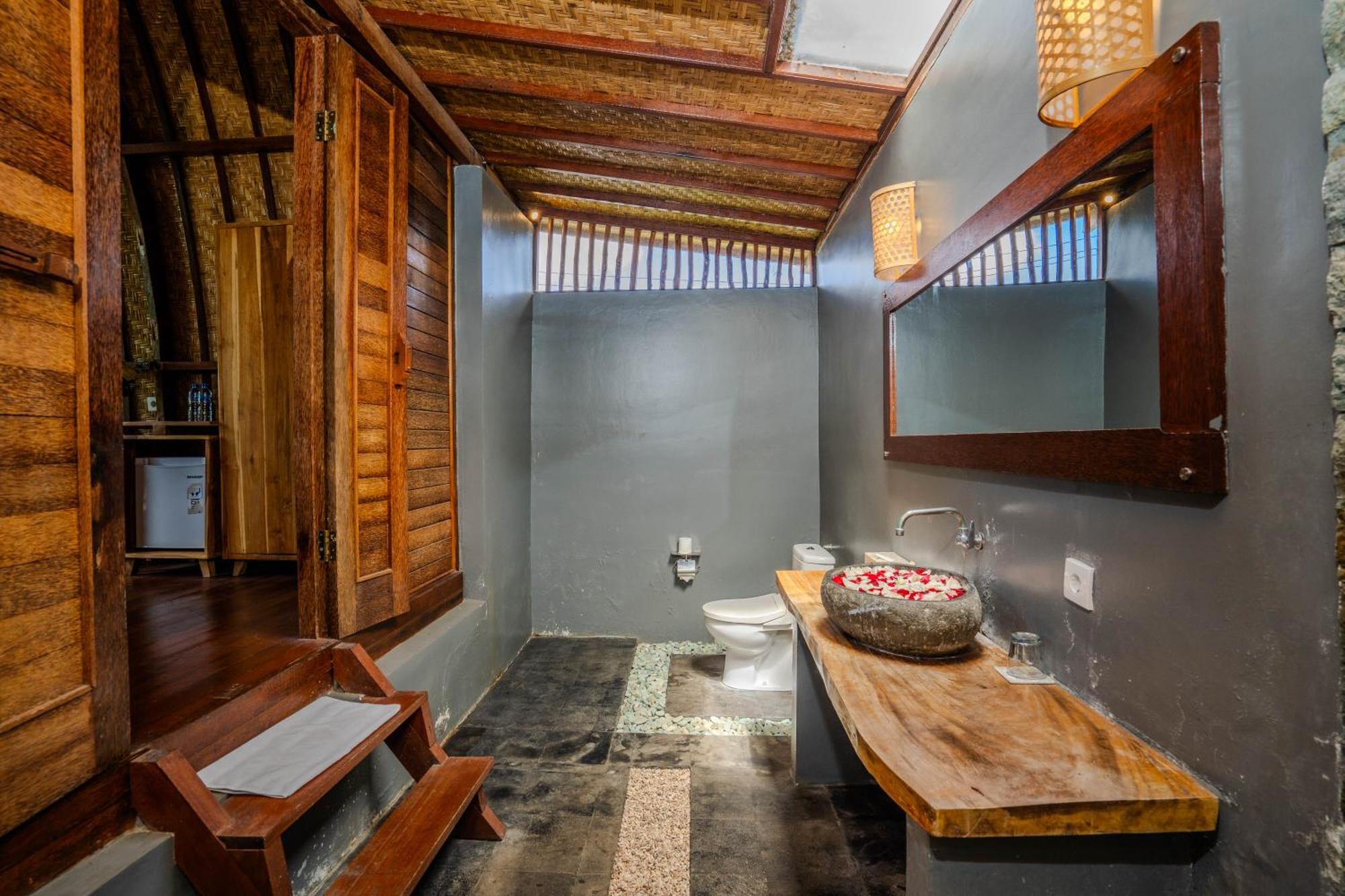 Lumbung Bukit Resort Uluwatu Eksteriør billede