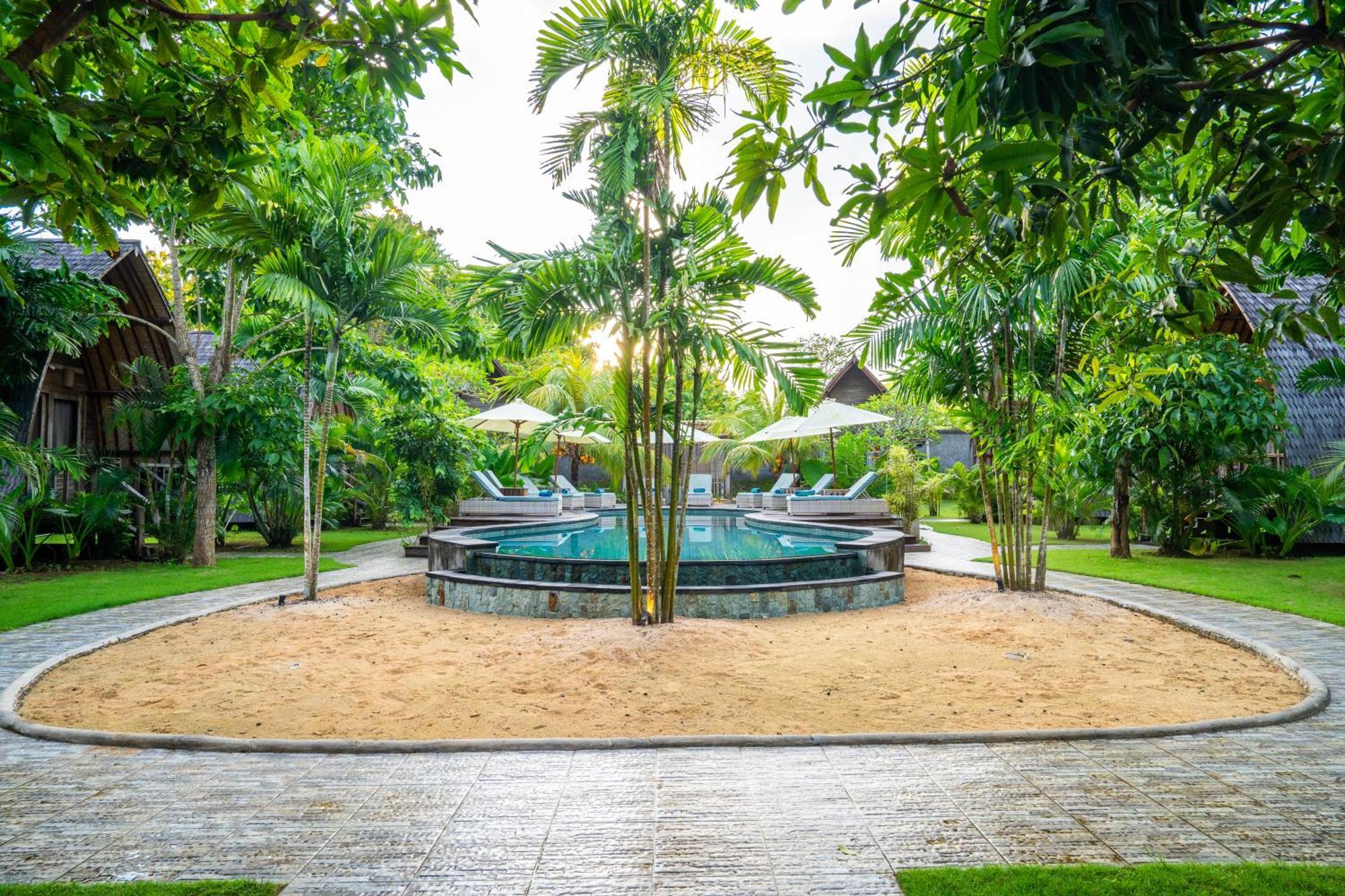 Lumbung Bukit Resort Uluwatu Eksteriør billede