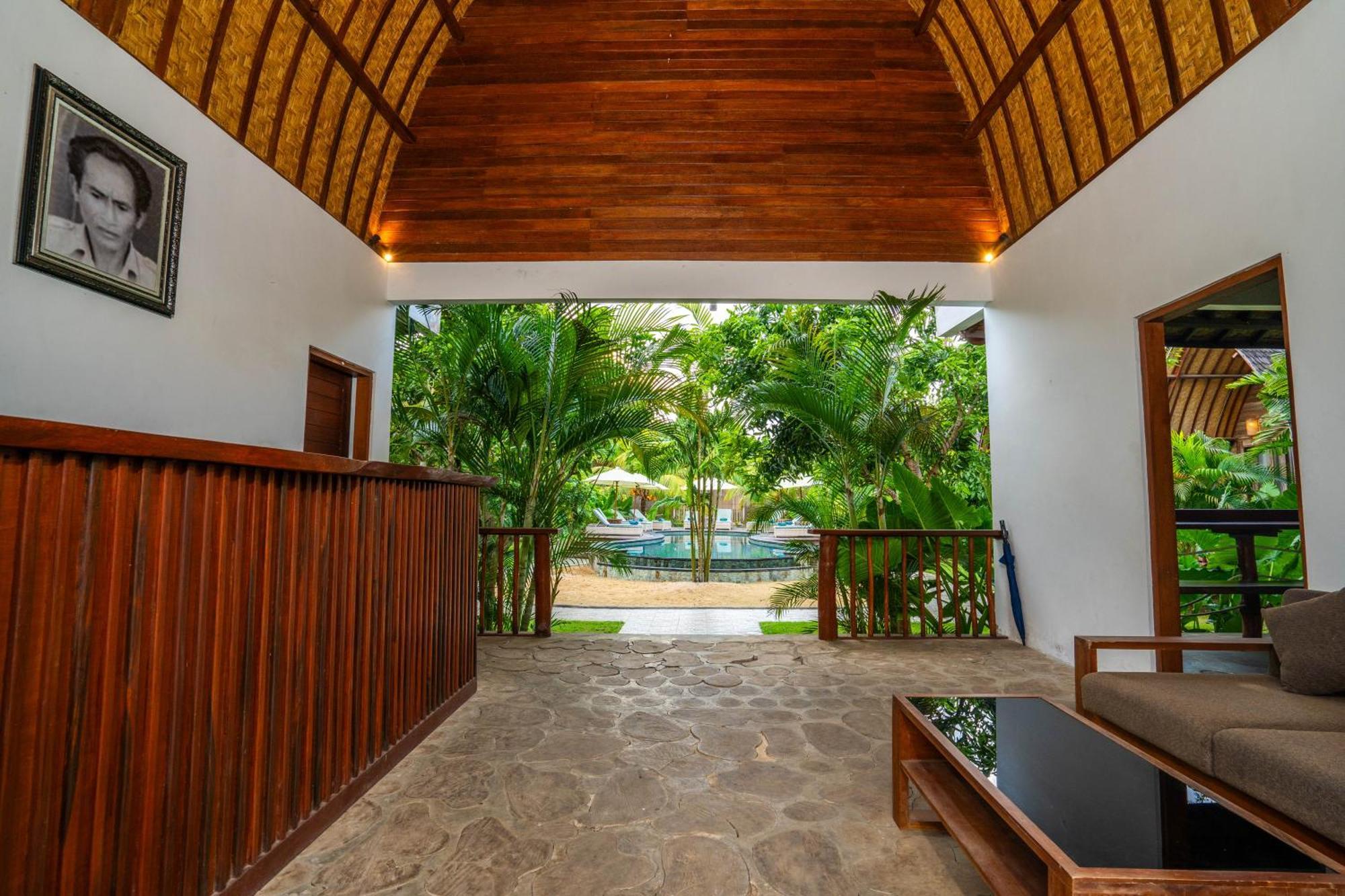 Lumbung Bukit Resort Uluwatu Eksteriør billede